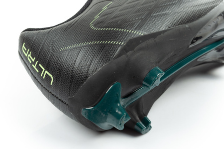 Puma buty piłkarskie korki Ultra 6 Play FG/AG piłka nożna lanki czarne