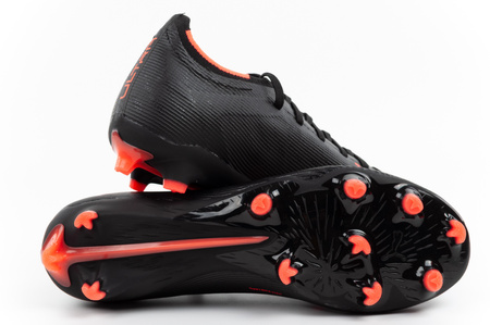 Puma buty piłkarskie korki Ultra 6 Match FG/AG piłka nożna lanki czarne